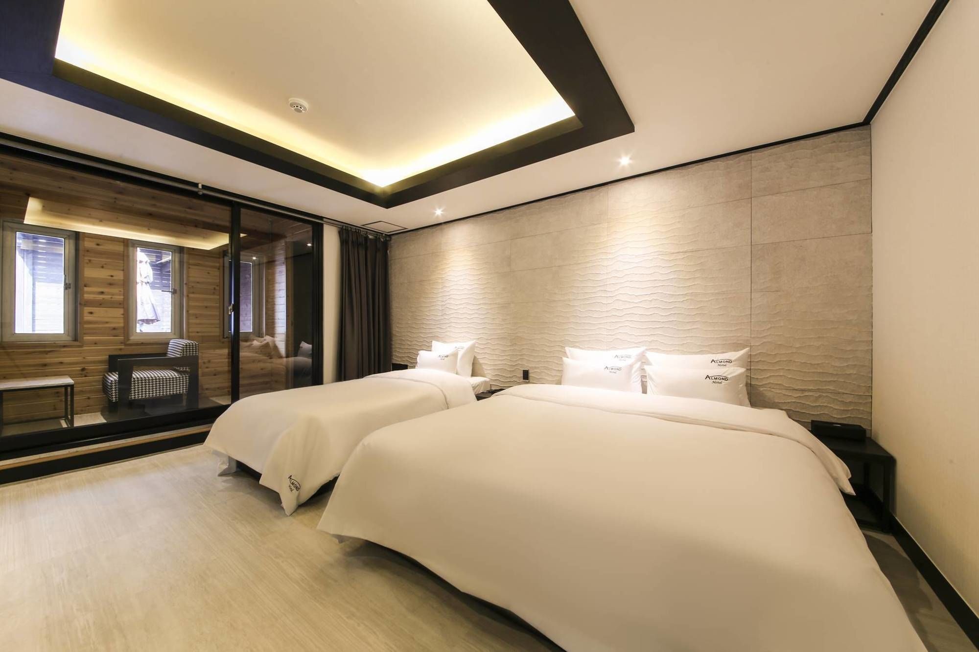Almond Hotel Gupo Station Busan Exterior foto