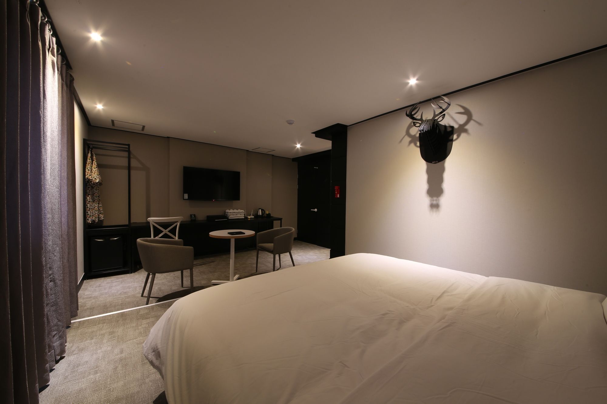 Almond Hotel Gupo Station Busan Exterior foto