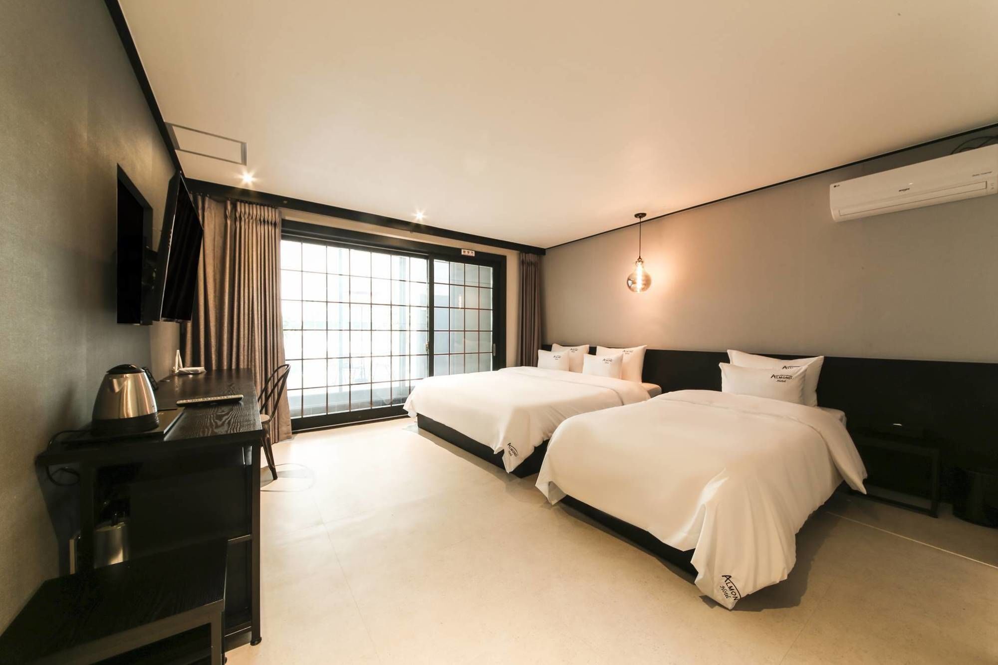 Almond Hotel Gupo Station Busan Exterior foto