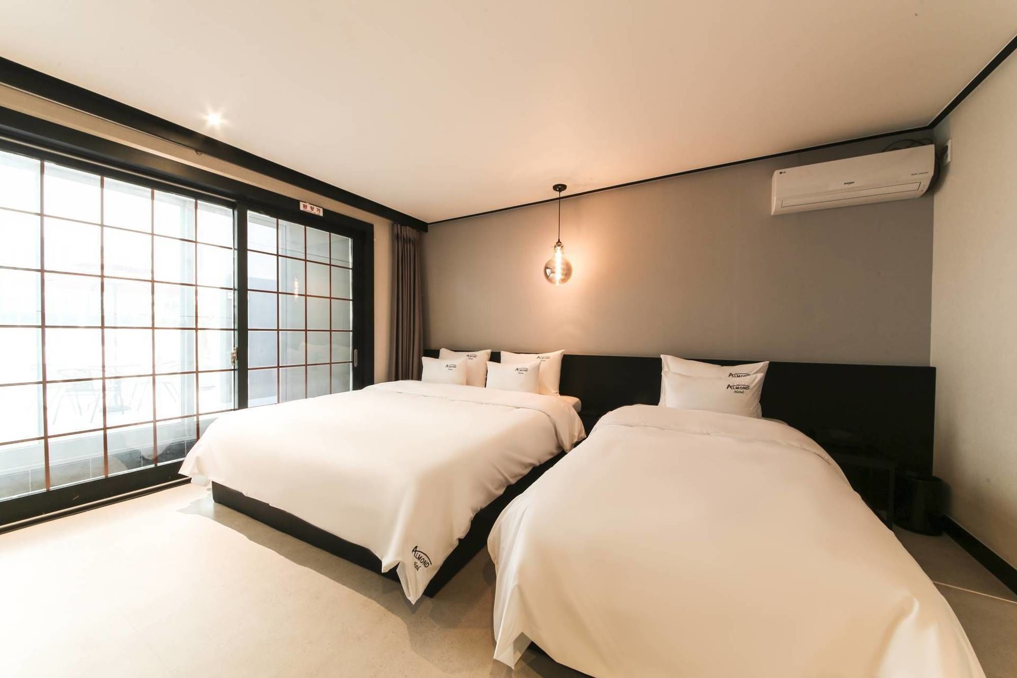 Almond Hotel Gupo Station Busan Exterior foto
